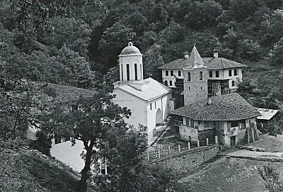 Историјат Манастира Свете Тројица Пљевља