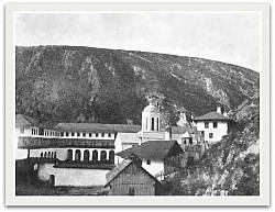 Манастир Свете Тројица Пљевља - историја Манастир Свете Тројице у Пљевљима кроз историју. Манастир Свете Тројице у Пљевљима као значајно православно духовно средиште са вековном историјом и аутентичном манастирском архитектуром