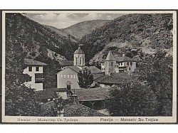 Богата и бурна истосија Манастира Свете Тројица Пљевља. Спољашњи изглед Манастира Свете Тројице у Пљевљима са препознатљивом архитектуром и духовним значајем