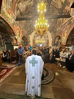 Литургија у Манастиру Свете Тројице Пљевља -  Свечани чин молитве у манастирској порти за време великих духовних празника када звона са звоника оглашавају радост и молитвено заступништво светиње