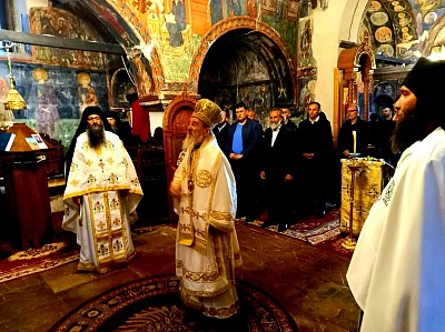 Света архијерејска Литургија у манастиру Свете Тројице код Пљеваља