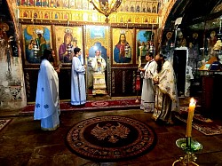 Митрополит Атанасије на Васкршњи понедељак служио у манастиру Свете Тројице код Пљеваља
