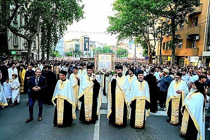Спасовданска литија у Београду